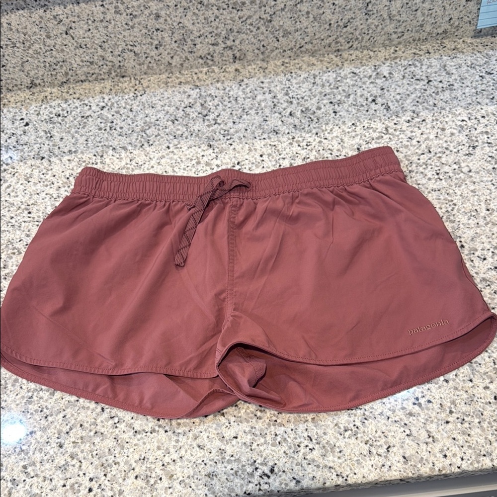 Patagonia mauve Athletic Shorts Lightweight Moisture-Wicking